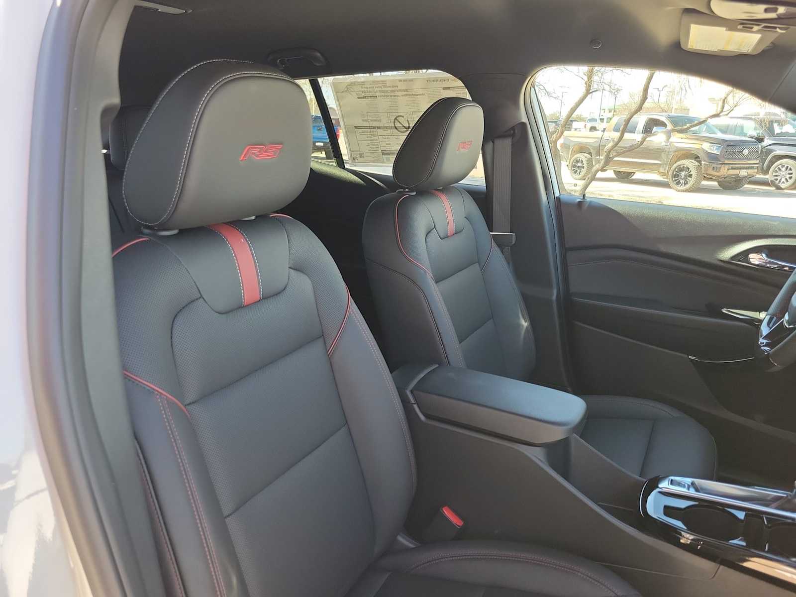 Thumbnail: 2026 Chevrolet Trax - 10