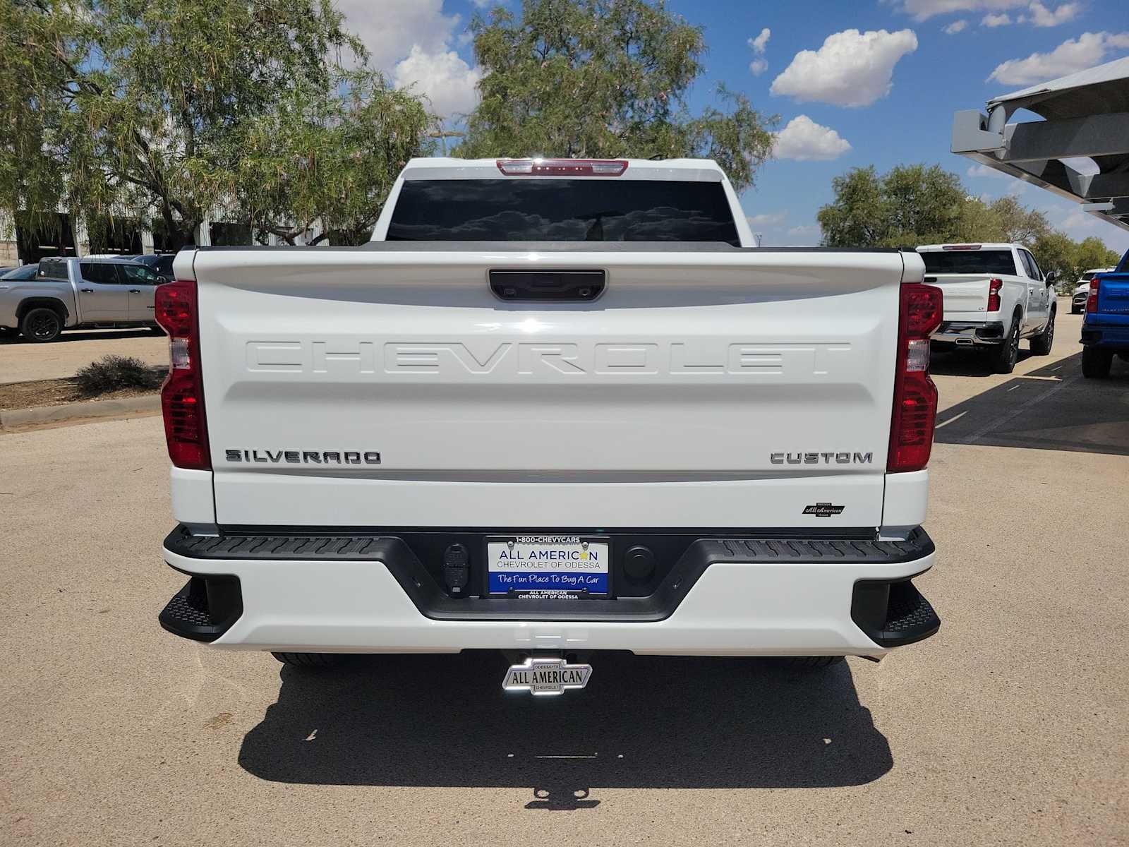 Thumbnail: 2026 Chevrolet Silverado 1500 - 5