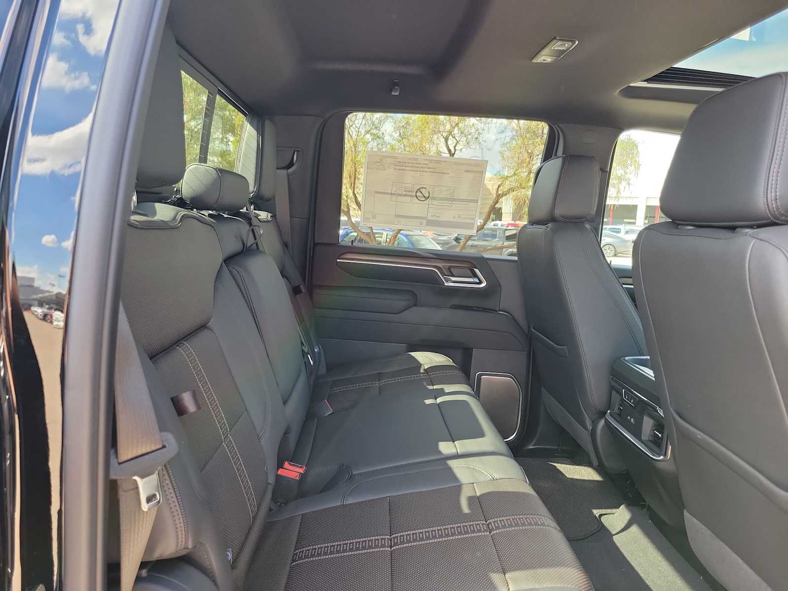 Thumbnail: 2026 Chevrolet Silverado 2500 - 13