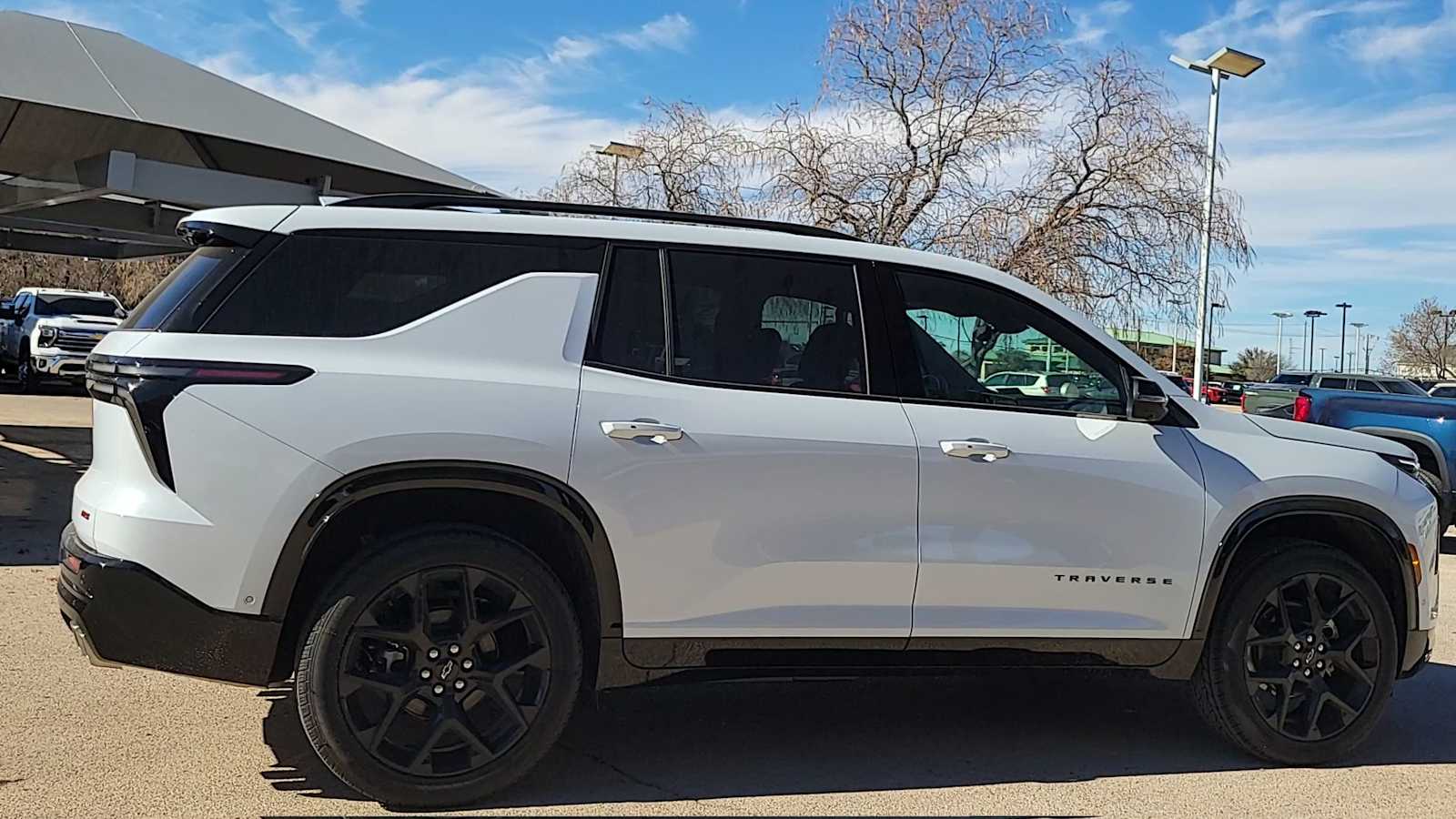 Thumbnail: 2026 Chevrolet Traverse - 2