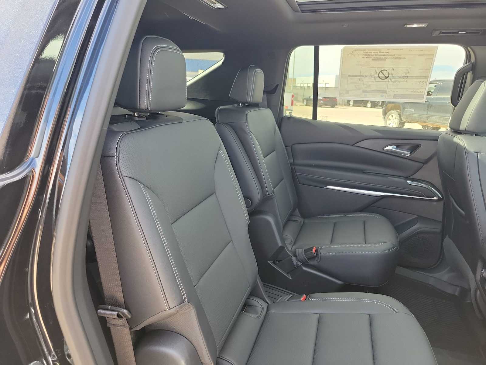 Thumbnail: 2026 Chevrolet Traverse - 9