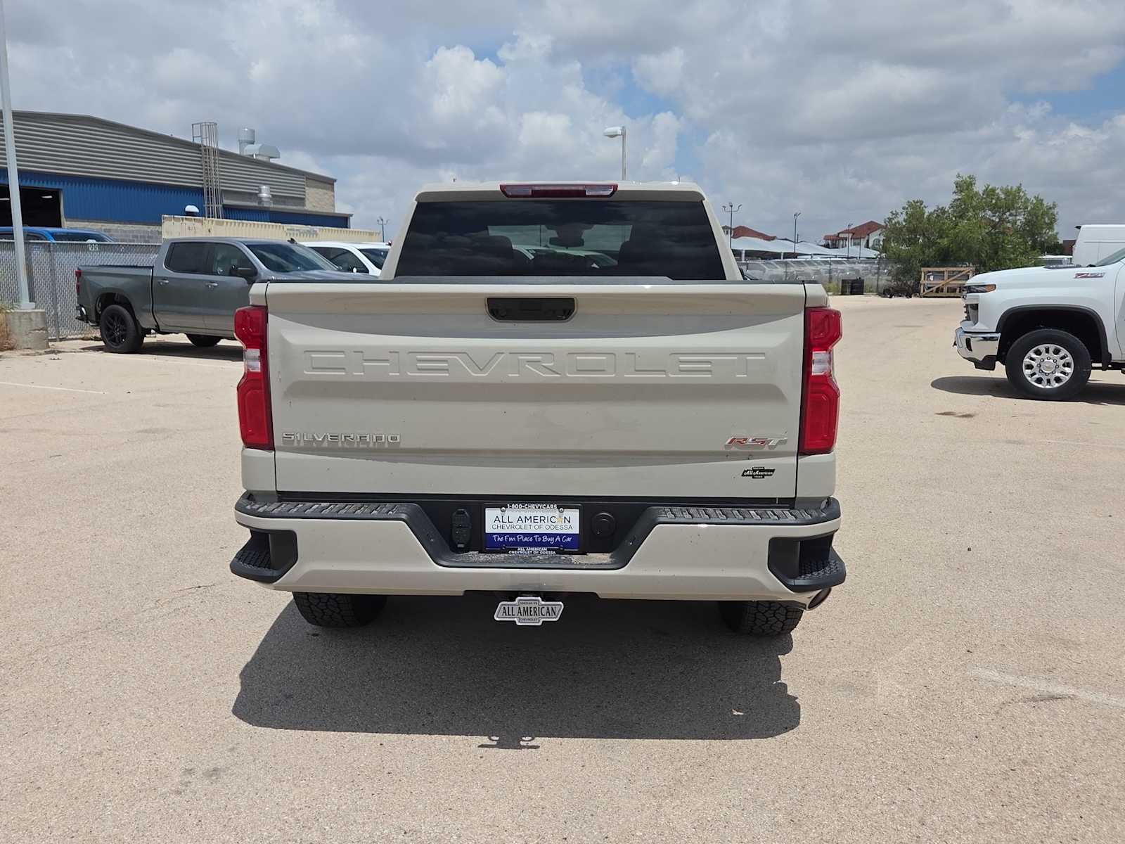 Thumbnail: 2026 Chevrolet Silverado 1500 - 7