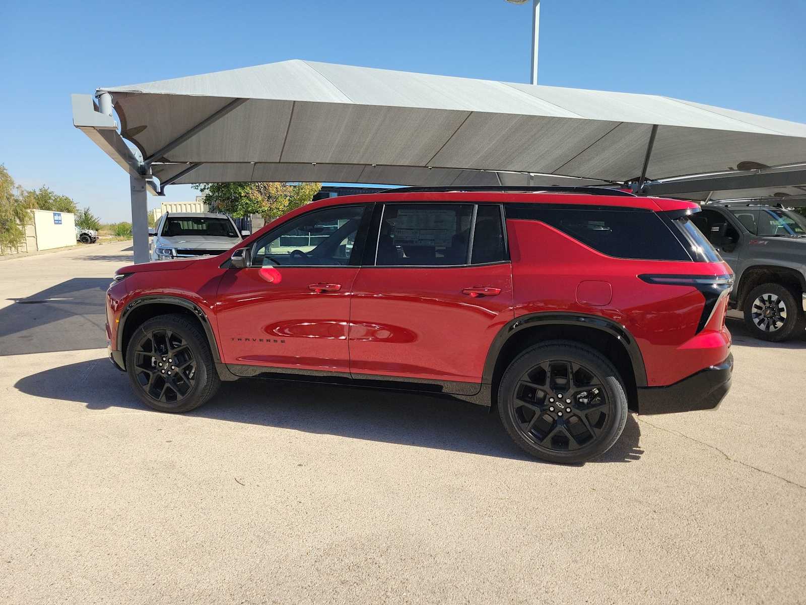 Thumbnail: 2026 Chevrolet Traverse - 3