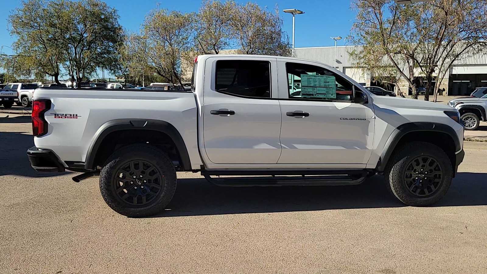 Thumbnail: 2026 Chevrolet Colorado - 2