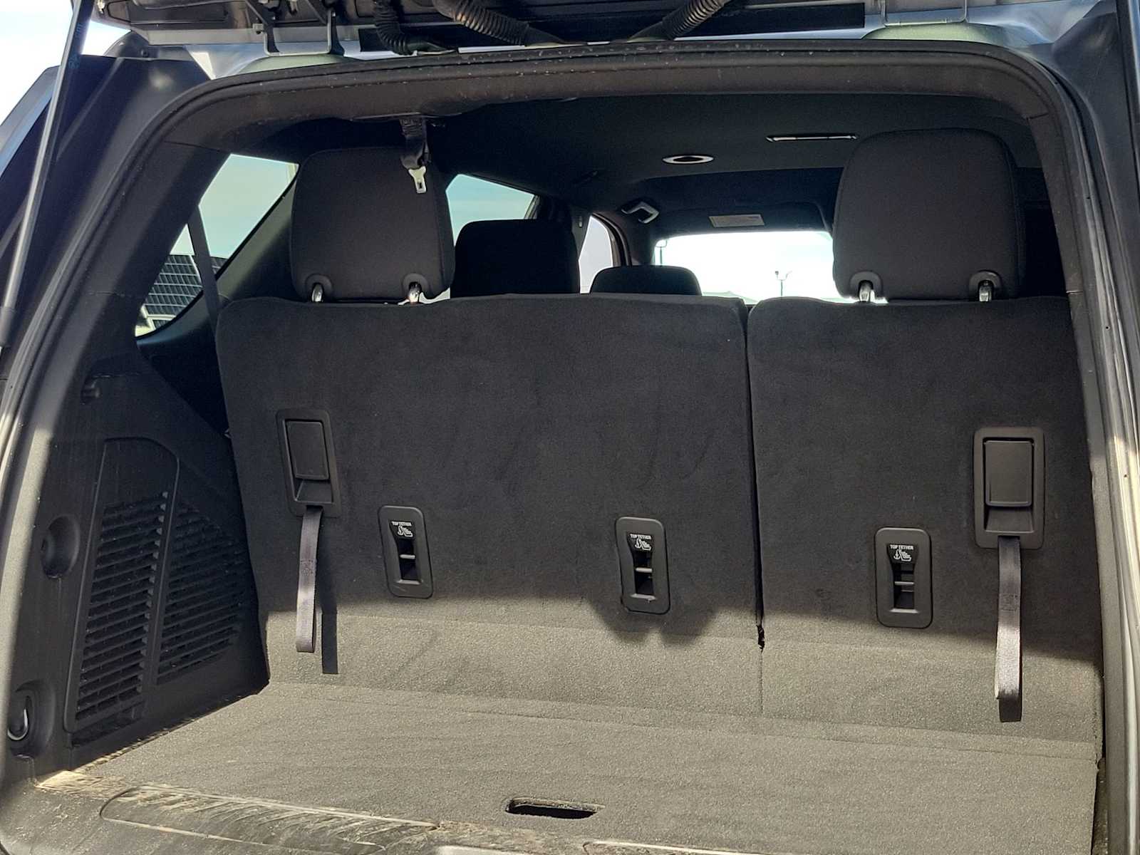 Thumbnail: 2024 Chevrolet Tahoe - 15