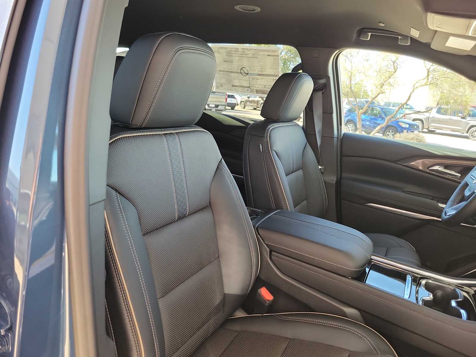 Thumbnail: 2026 Chevrolet Traverse - 14