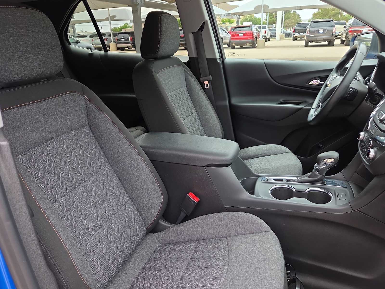 Thumbnail: 2024 Chevrolet Equinox - 18