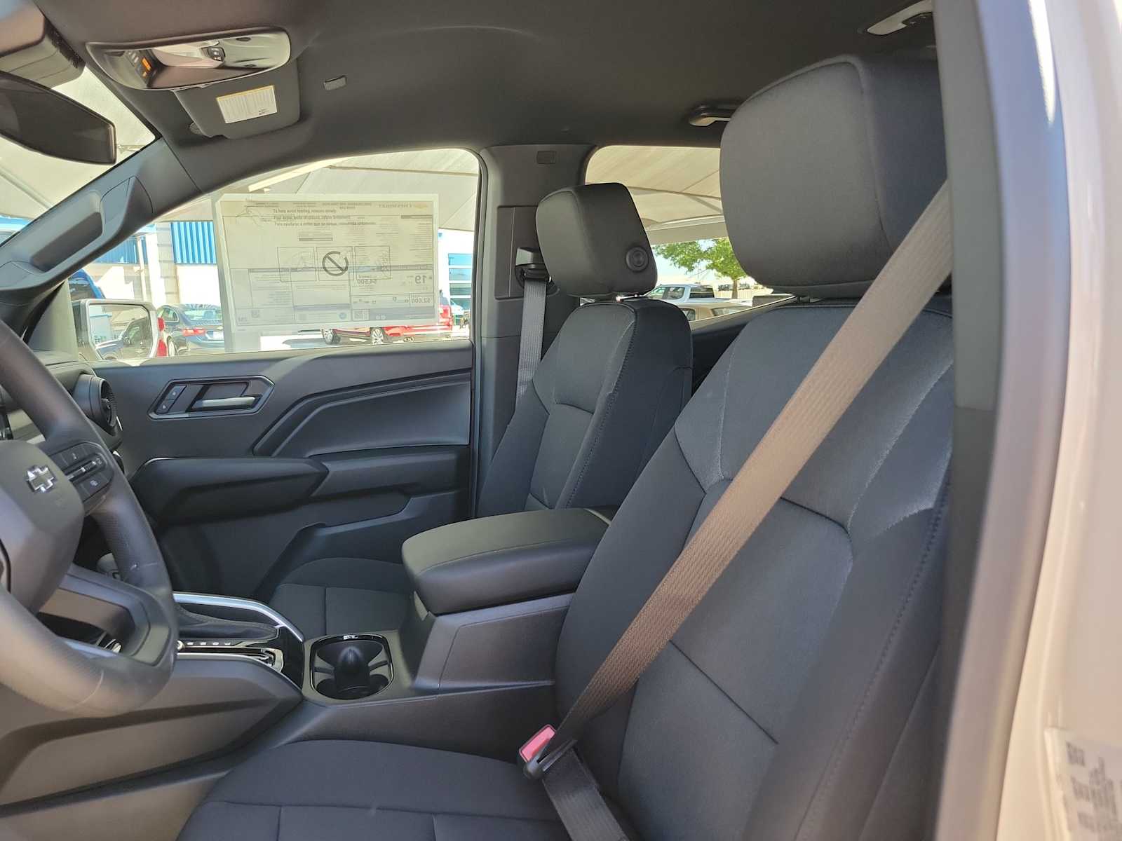 Thumbnail: 2026 Chevrolet Colorado - 11