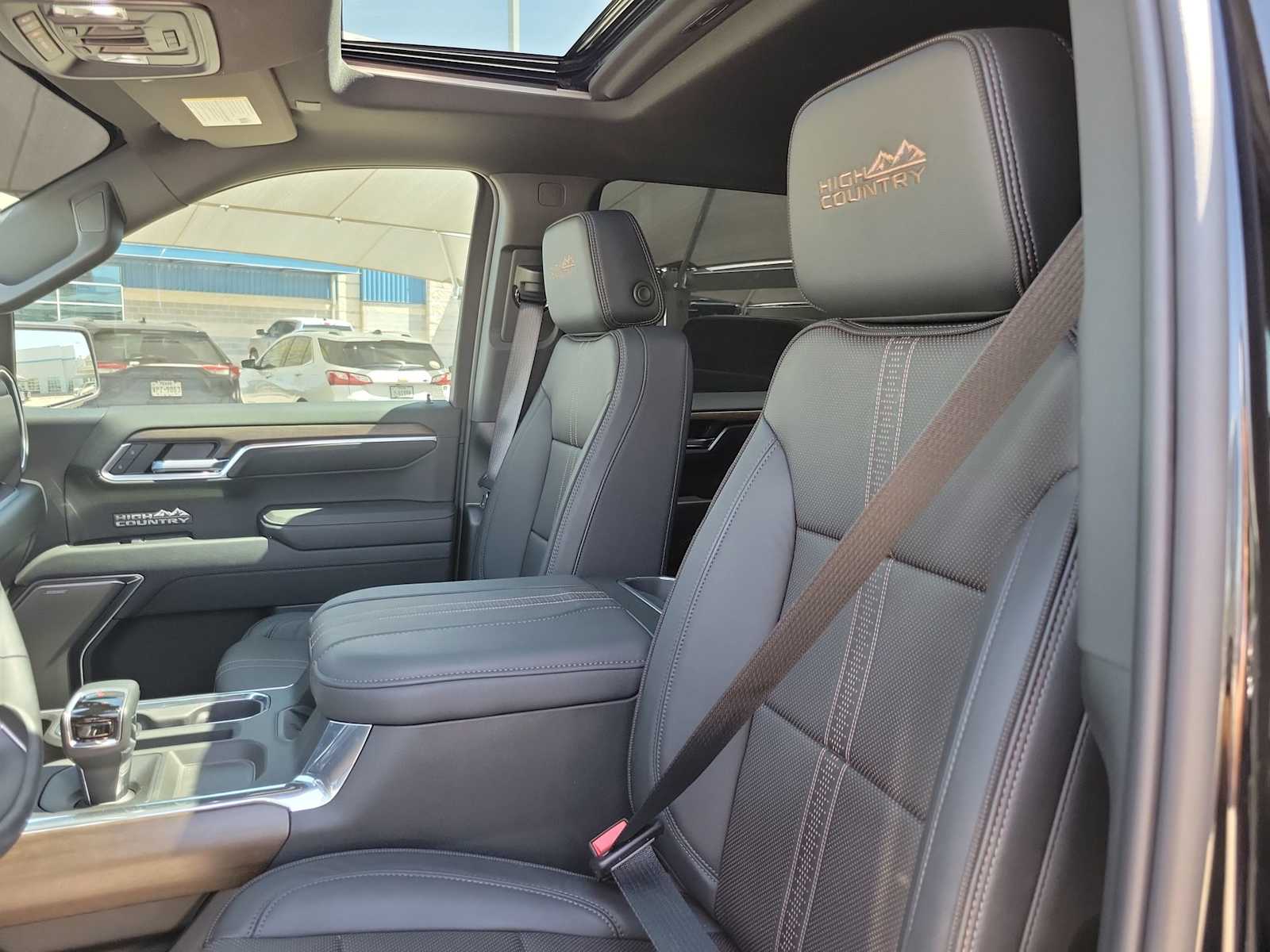 Thumbnail: 2026 Chevrolet Silverado 1500 - 15