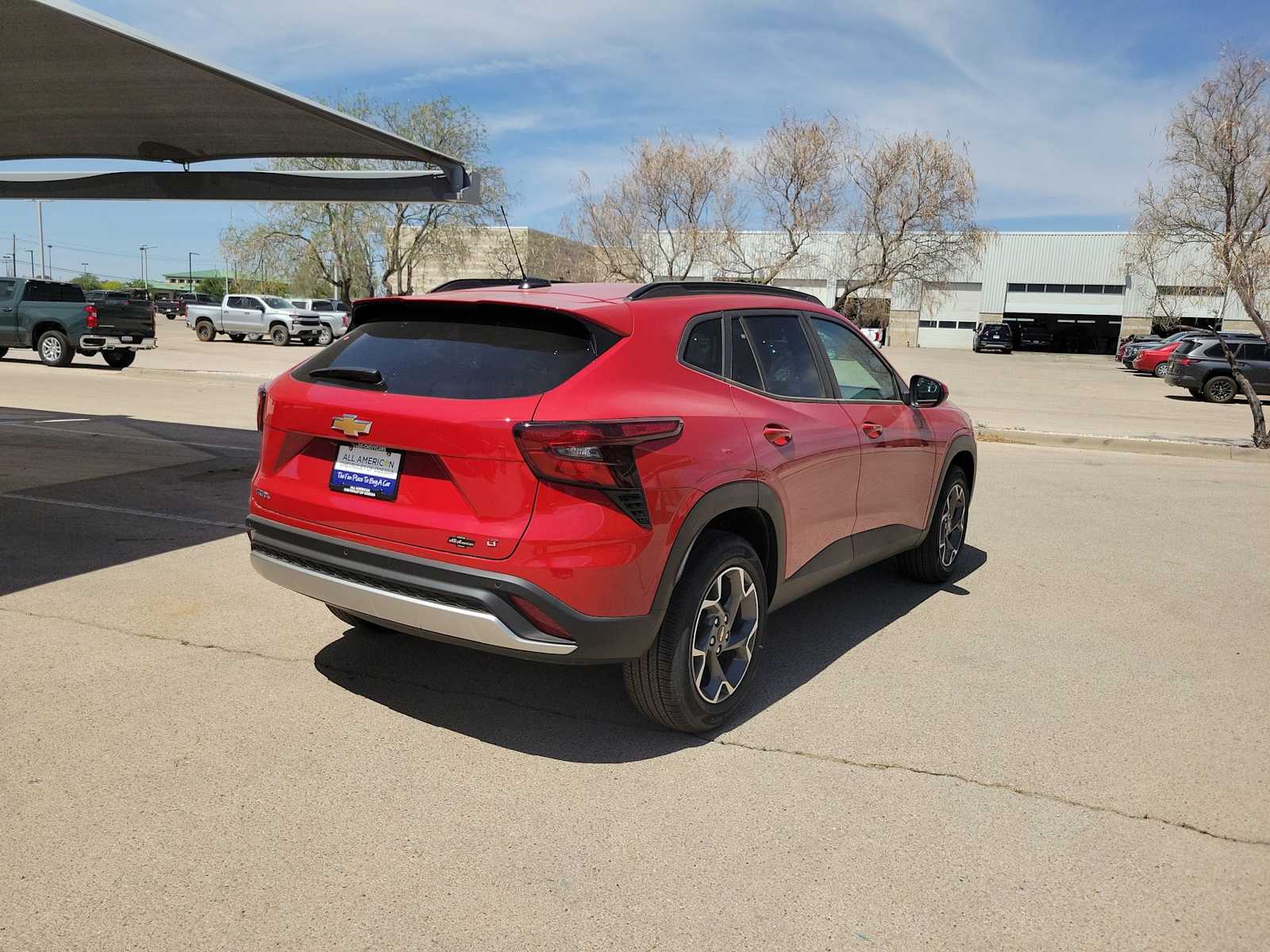 Thumbnail: 2026 Chevrolet Trax - 8