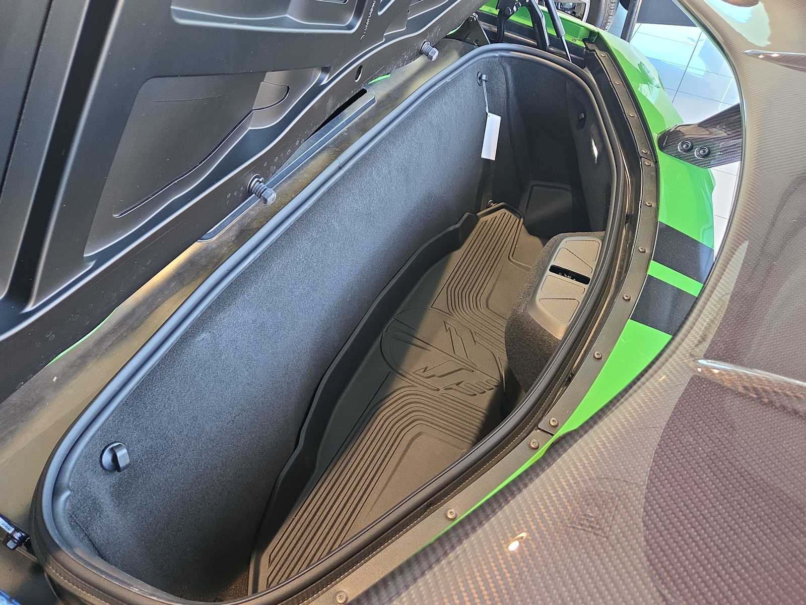 Thumbnail: 2026 Chevrolet Corvette - 15