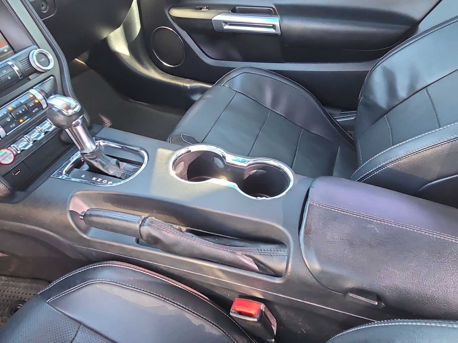 Thumbnail: 2015 Ford Mustang - 12