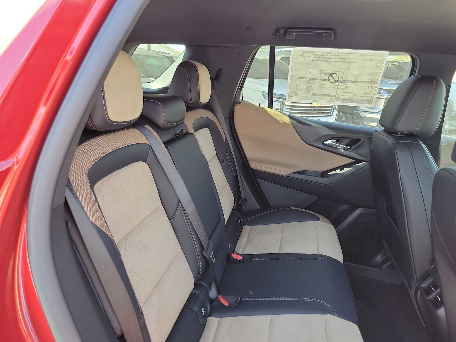 Thumbnail: 2026 Chevrolet Equinox - 13