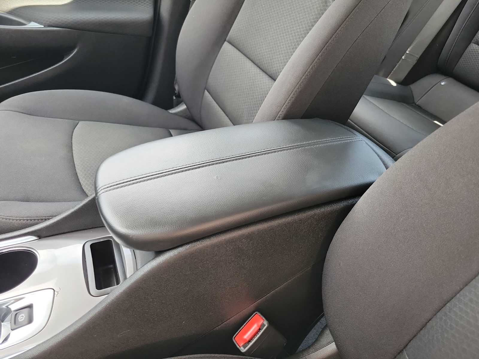 Thumbnail: 2024 Chevrolet Malibu - 16