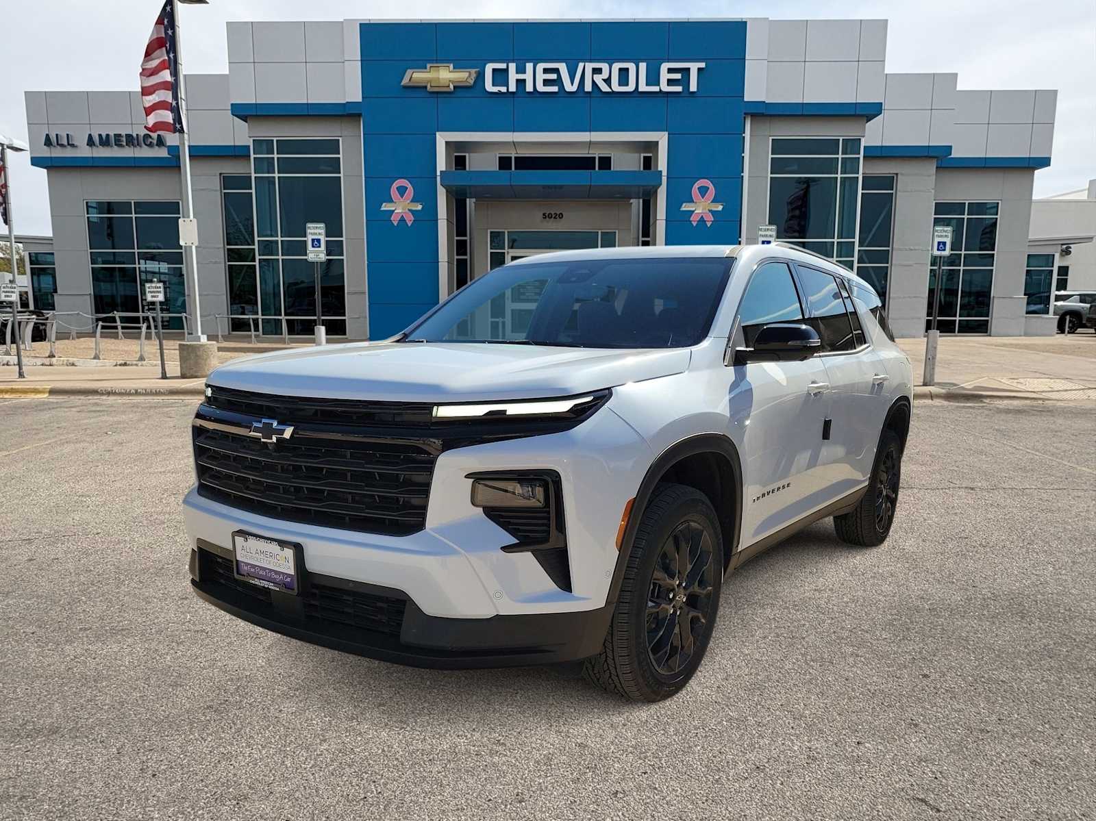 Thumbnail: 2026 Chevrolet Traverse - 1