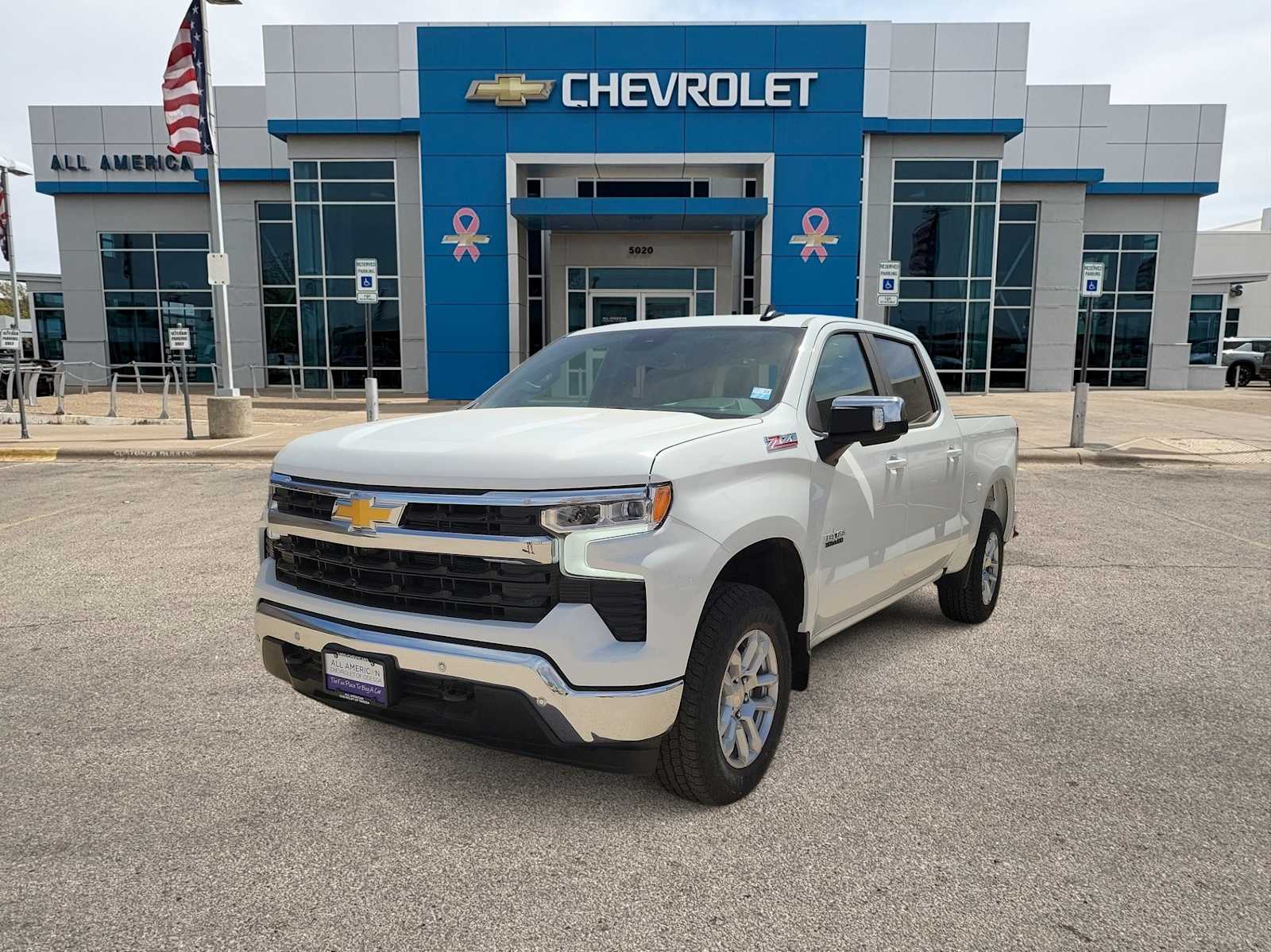 Thumbnail: 2026 Chevrolet Silverado 1500 - 1
