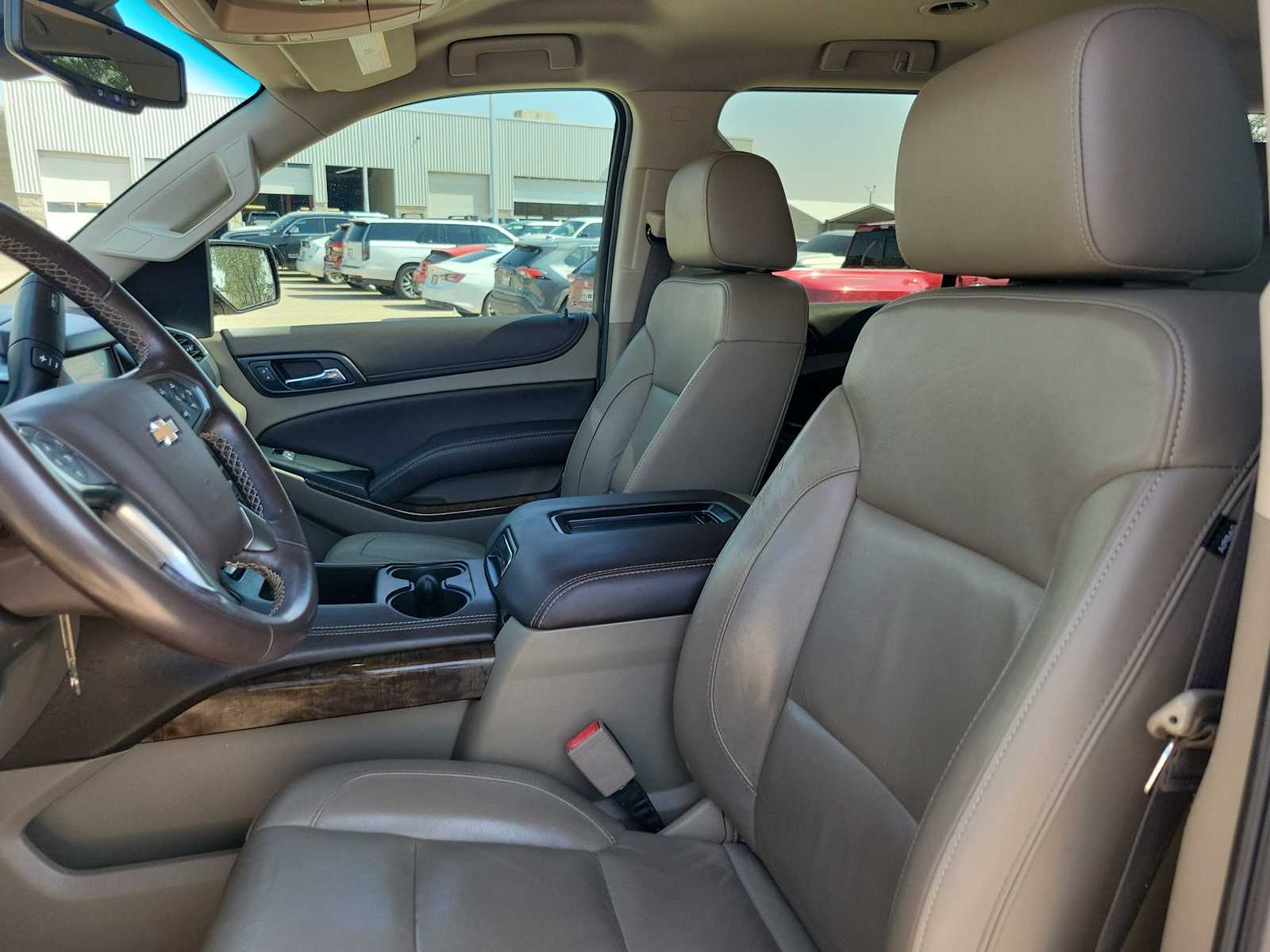 Thumbnail: 2019 Chevrolet Tahoe - 11