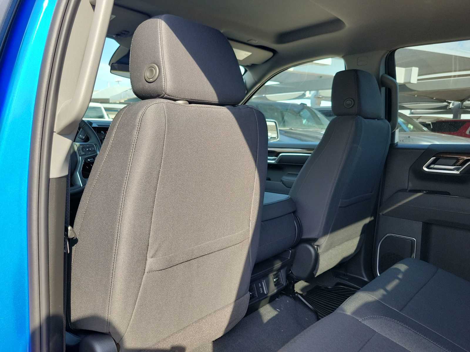 Thumbnail: 2026 Chevrolet Silverado 1500 - 12