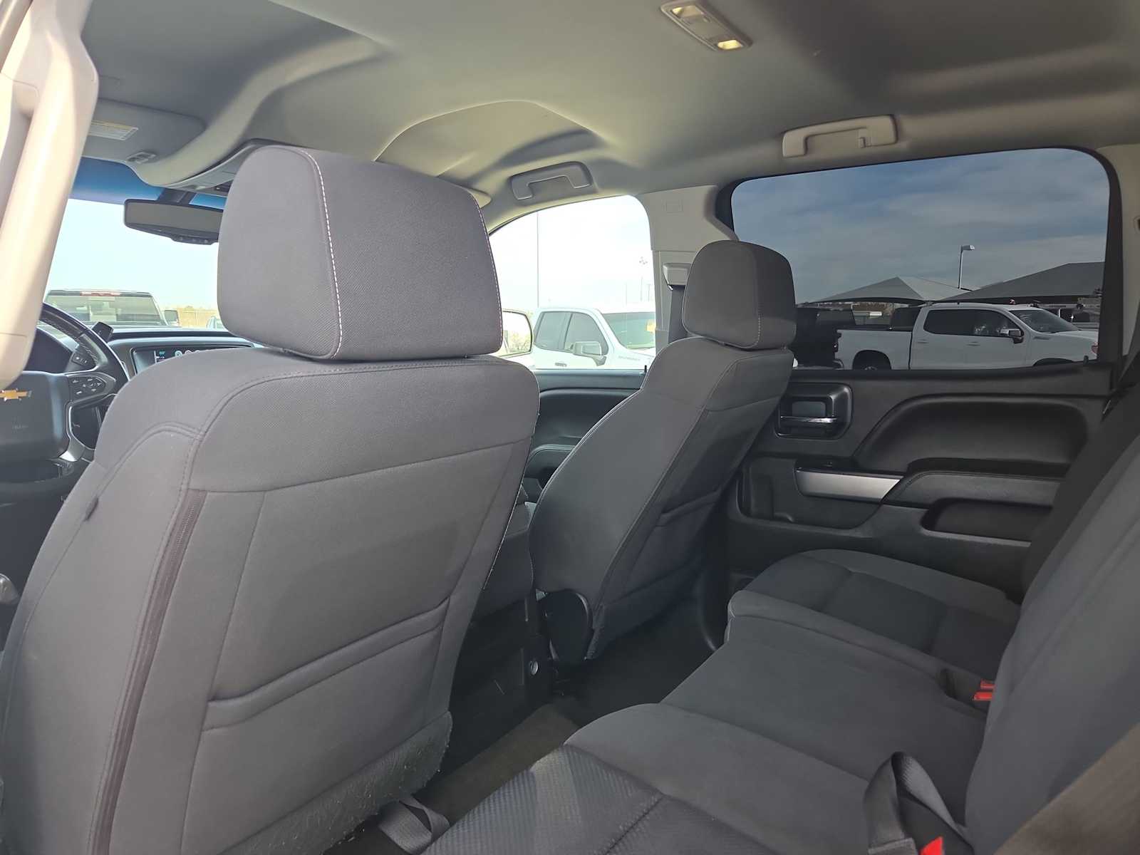 Thumbnail: 2018 Chevrolet Silverado 1500 - 11