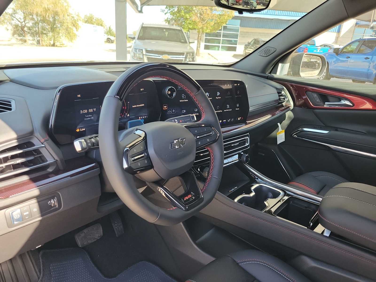 Thumbnail: 2026 Chevrolet Traverse - 2