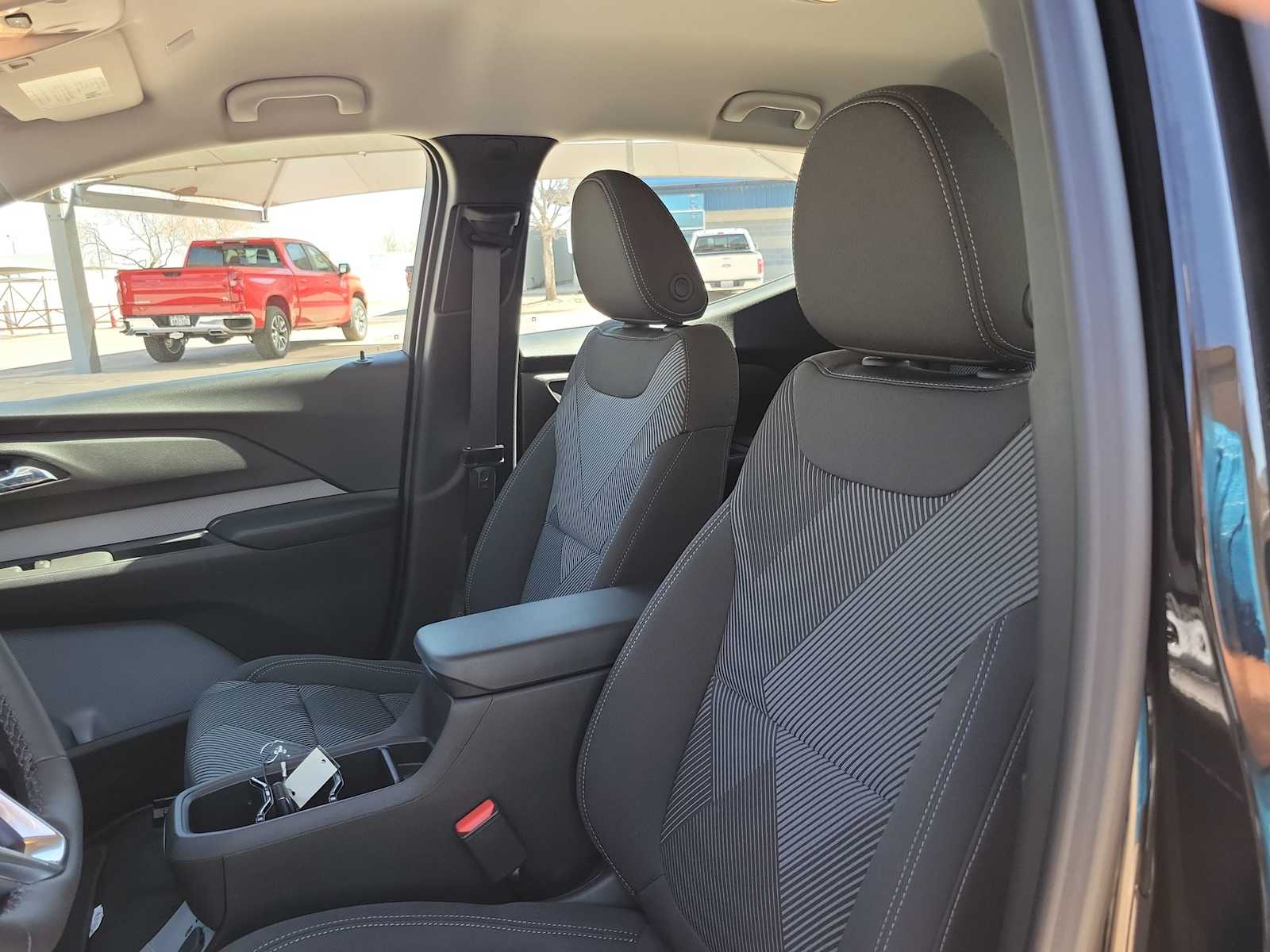 Thumbnail: 2027 Chevrolet Bolt EV - 15