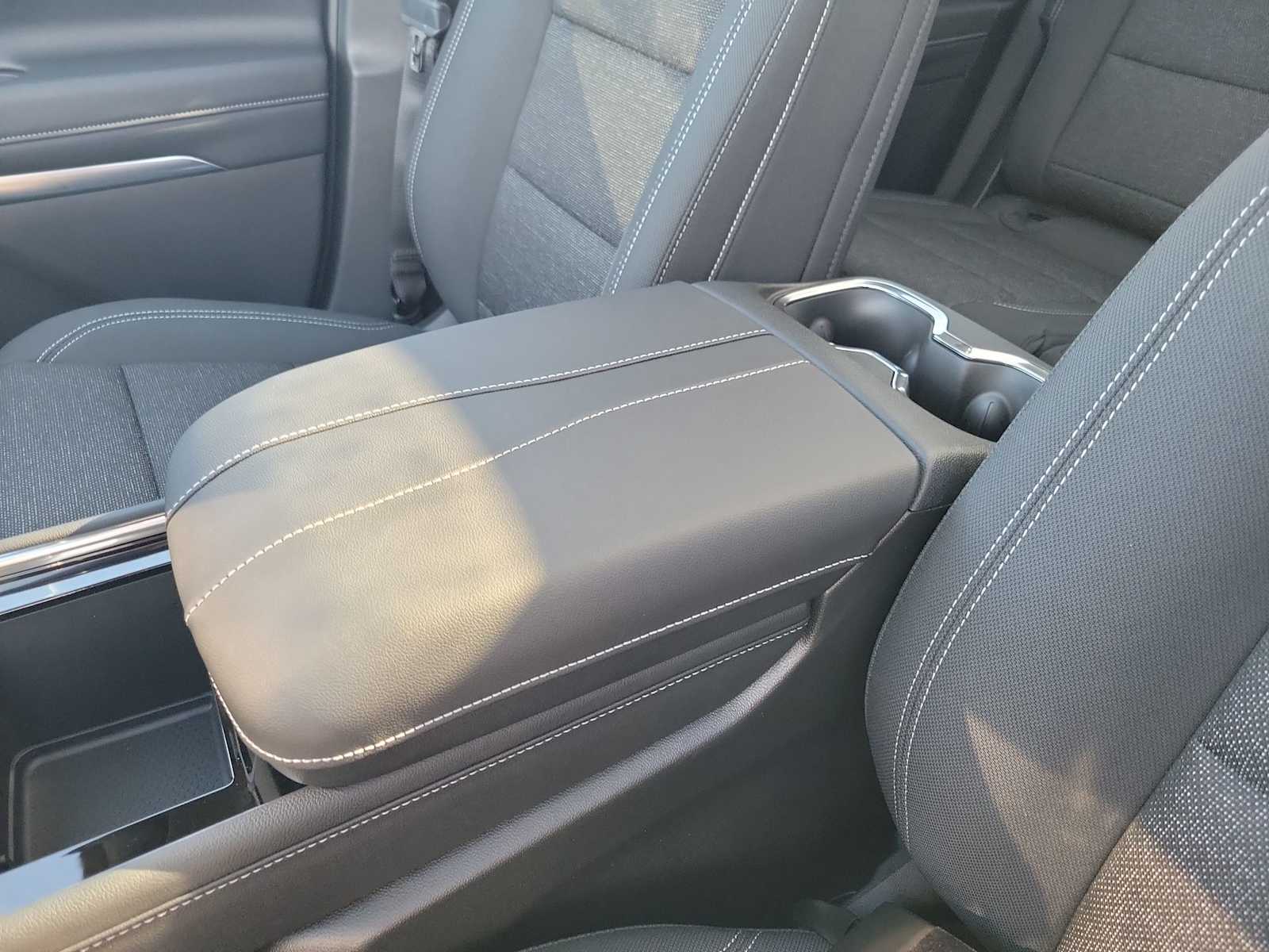 Thumbnail: 2026 Chevrolet Traverse - 11