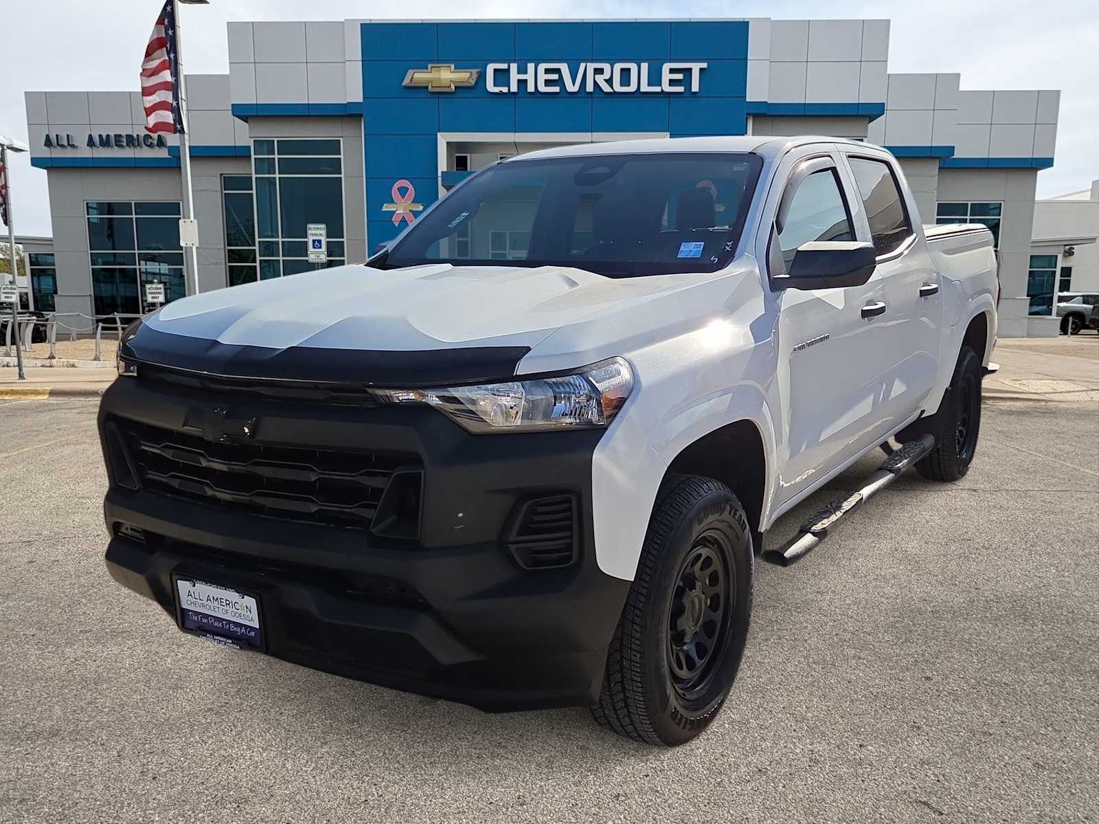 Thumbnail: 2024 Chevrolet Colorado - 1