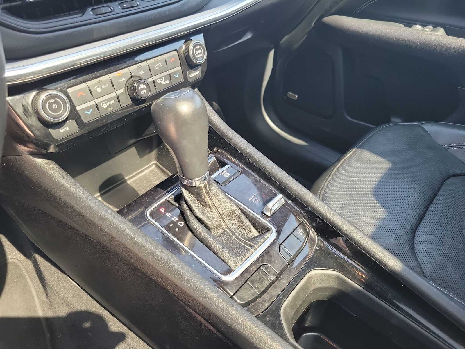 Thumbnail: 2022 Jeep Compass - 21