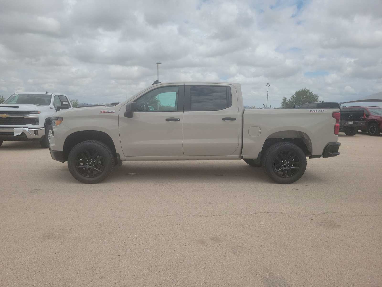 Thumbnail: 2026 Chevrolet Silverado 1500 - 5