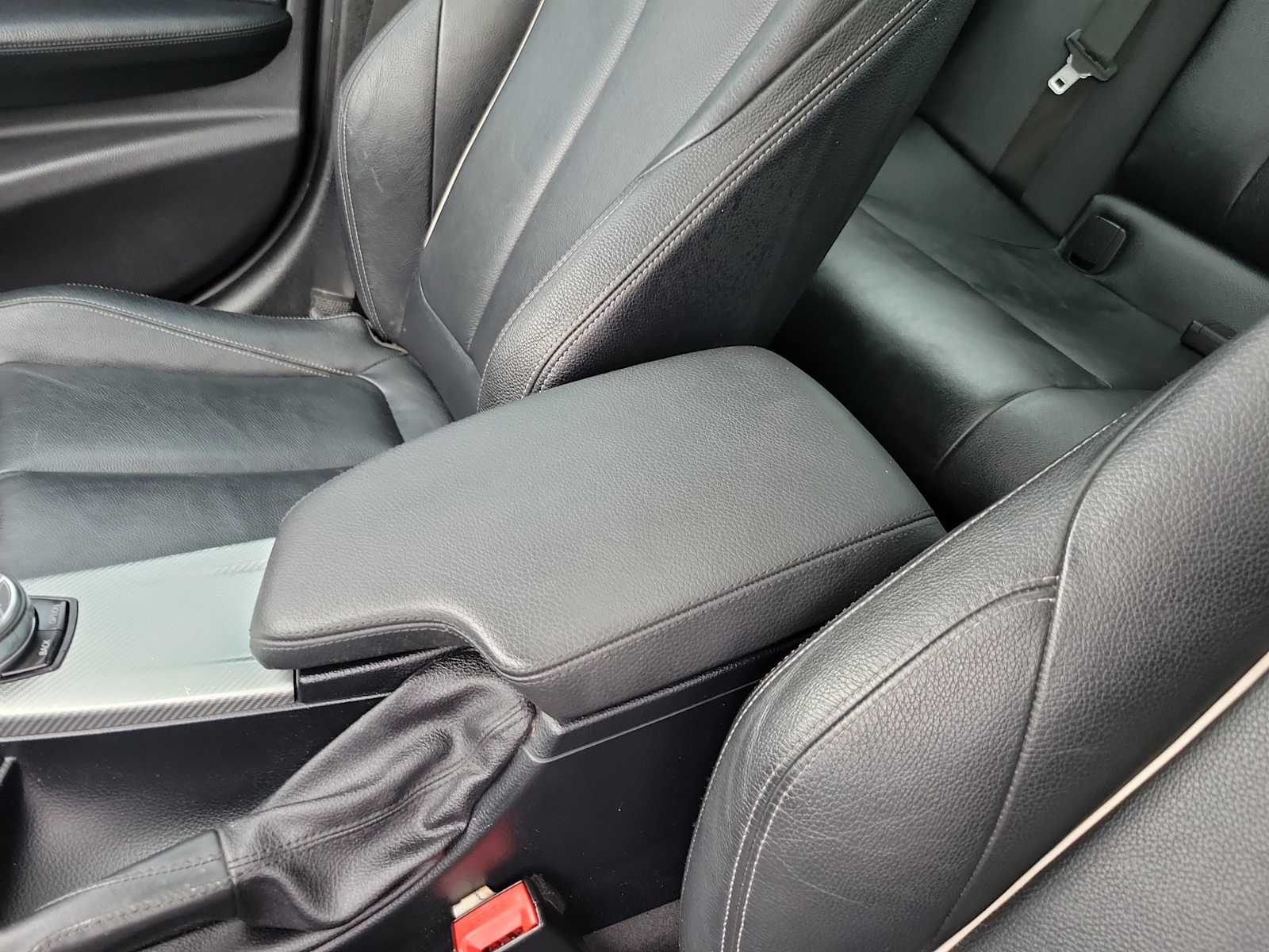 2018 BMW 3 Series 330i 16