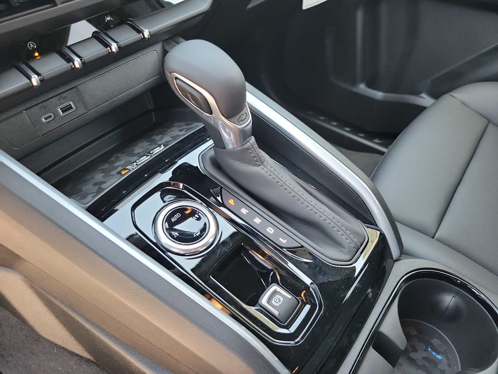 Thumbnail: 2025 Chevrolet Colorado - 17