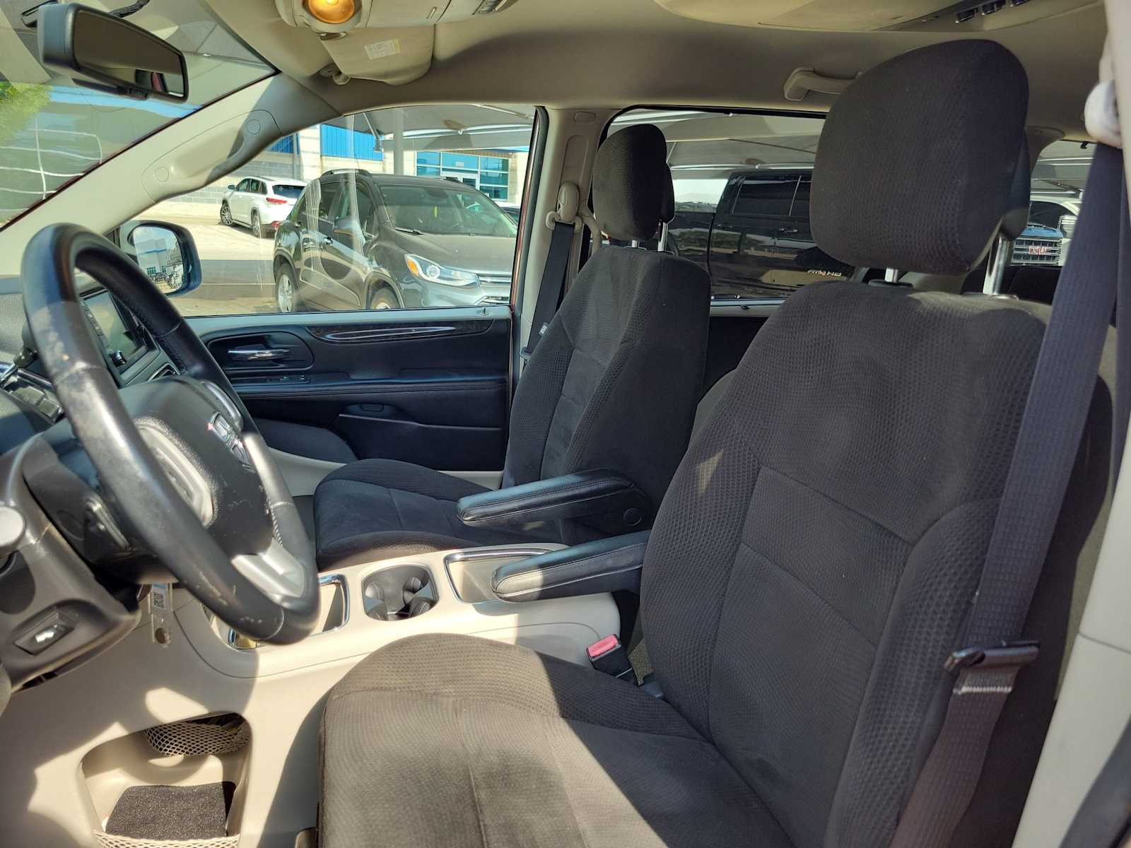 Thumbnail: 2013 Dodge Grand Caravan - 11