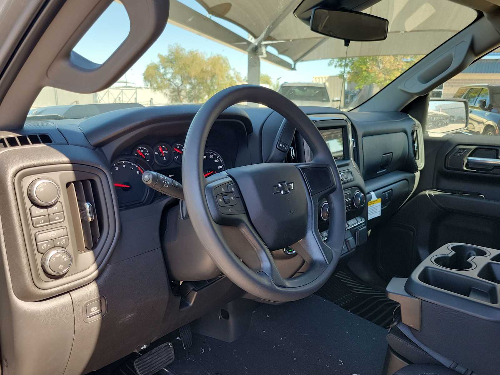 Thumbnail: 2026 Chevrolet Silverado 1500 - 2