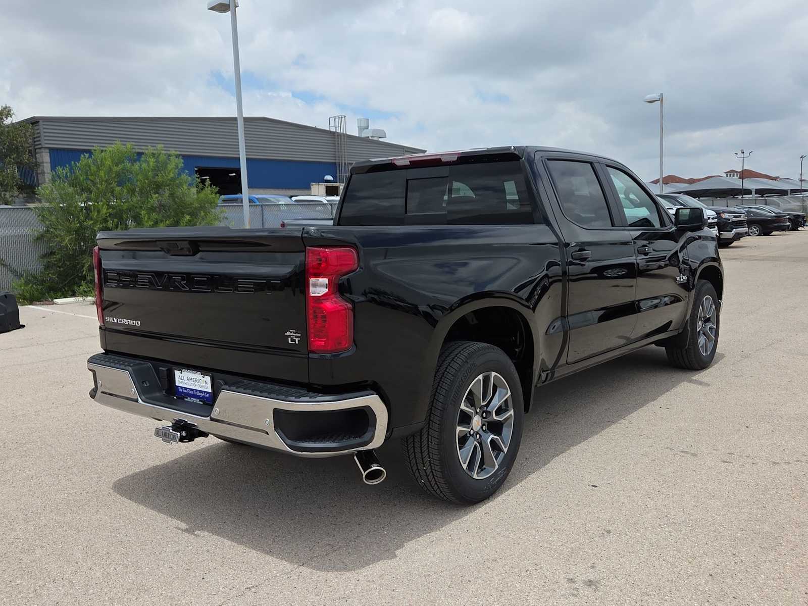 Thumbnail: 2026 Chevrolet Silverado 1500 - 8