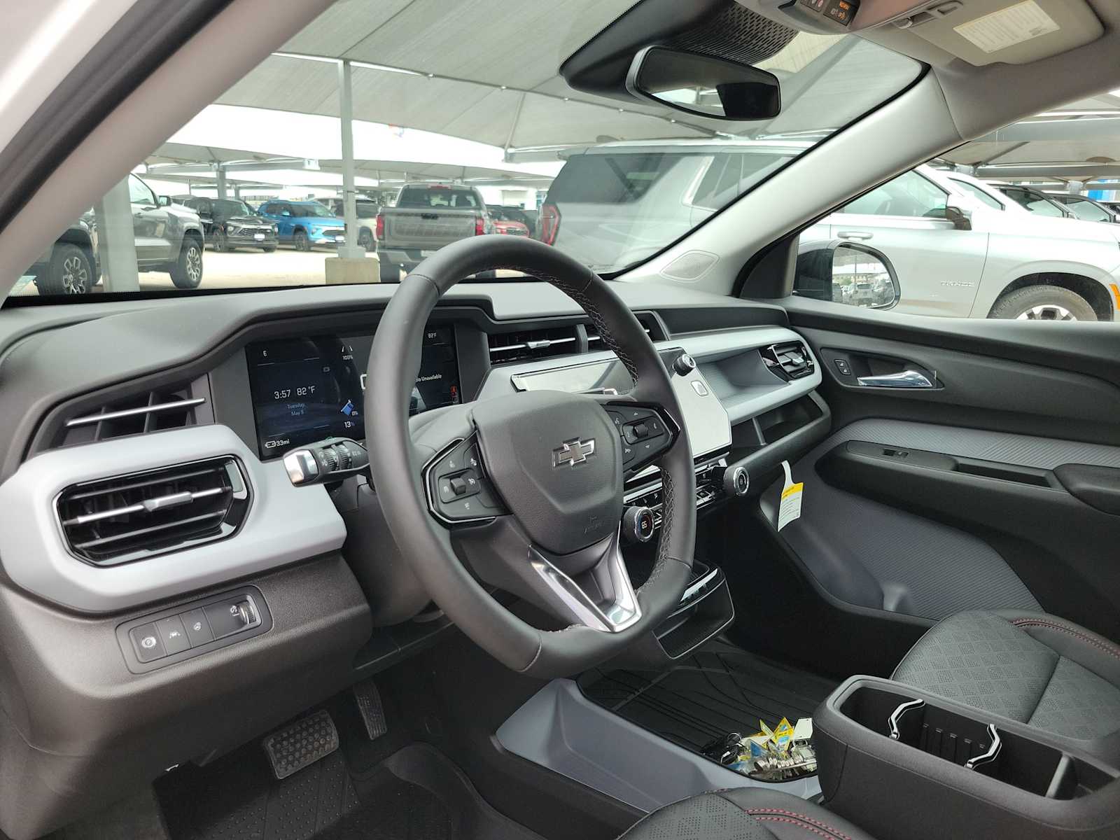 Thumbnail: 2027 Chevrolet Bolt EV - 10