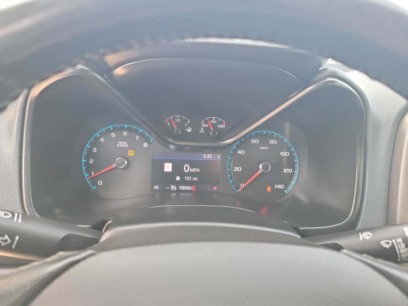 Thumbnail: 2022 Chevrolet Colorado - 18