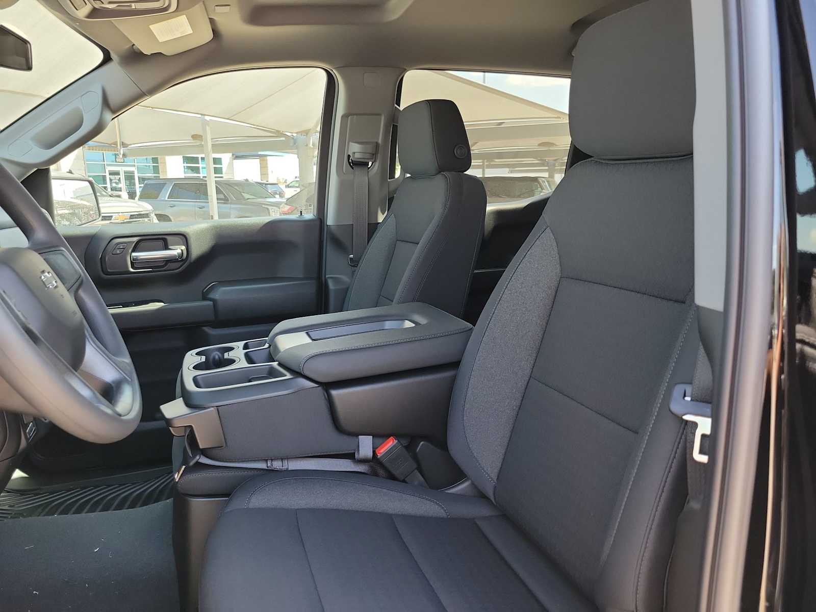 Thumbnail: 2026 Chevrolet Silverado 1500 - 11