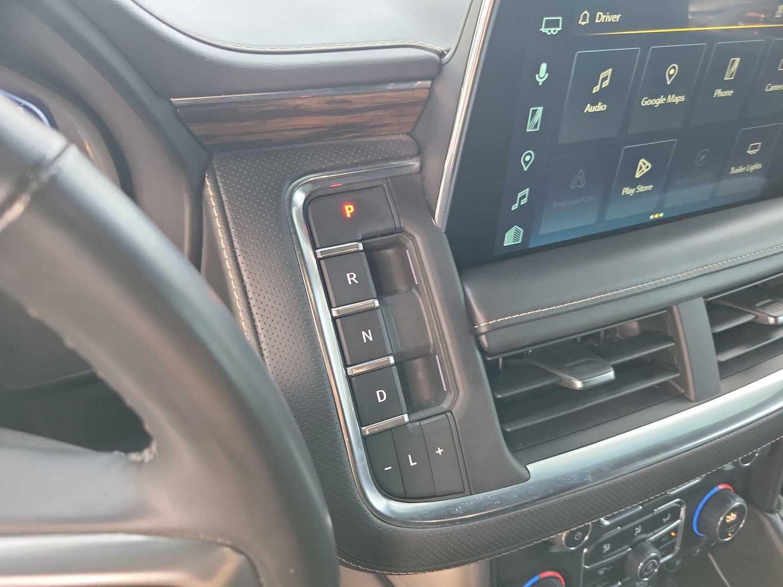 Thumbnail: 2023 Chevrolet Suburban - 17