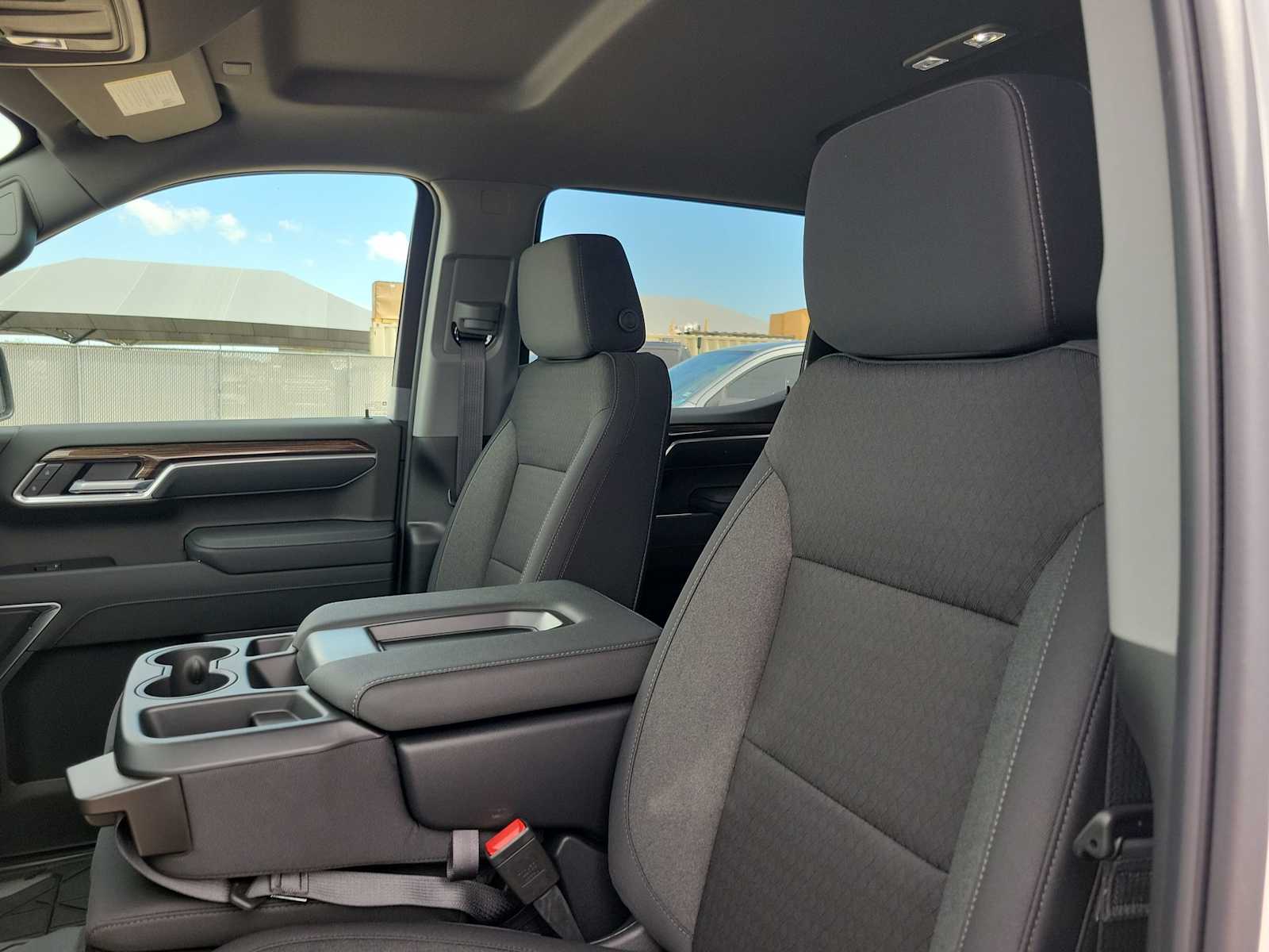 Thumbnail: 2026 Chevrolet Silverado 1500 - 15