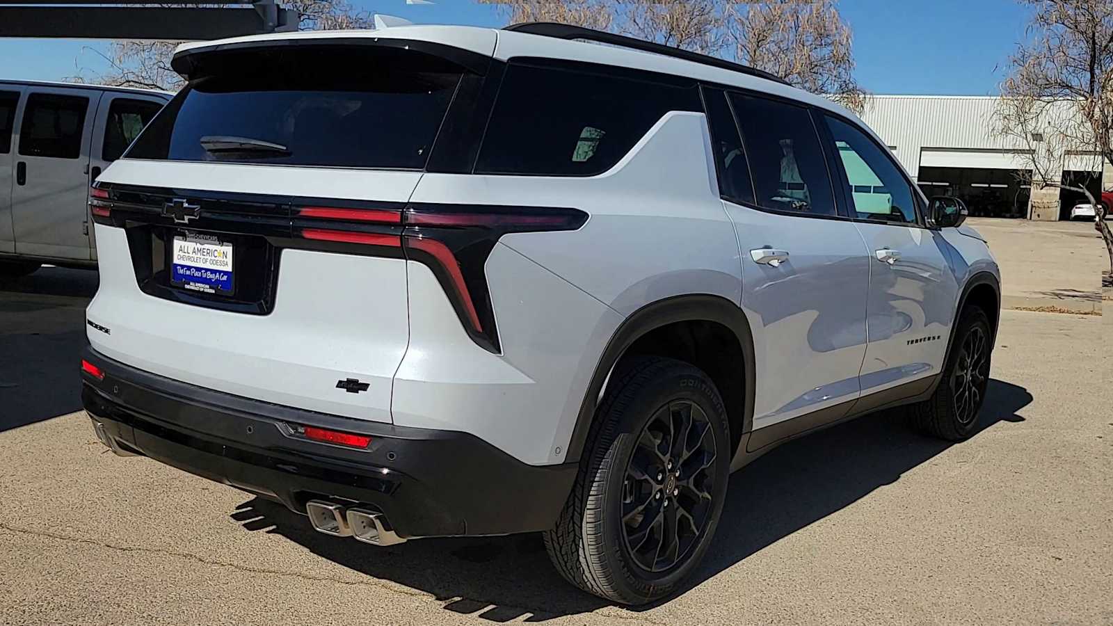 Thumbnail: 2026 Chevrolet Traverse - 9