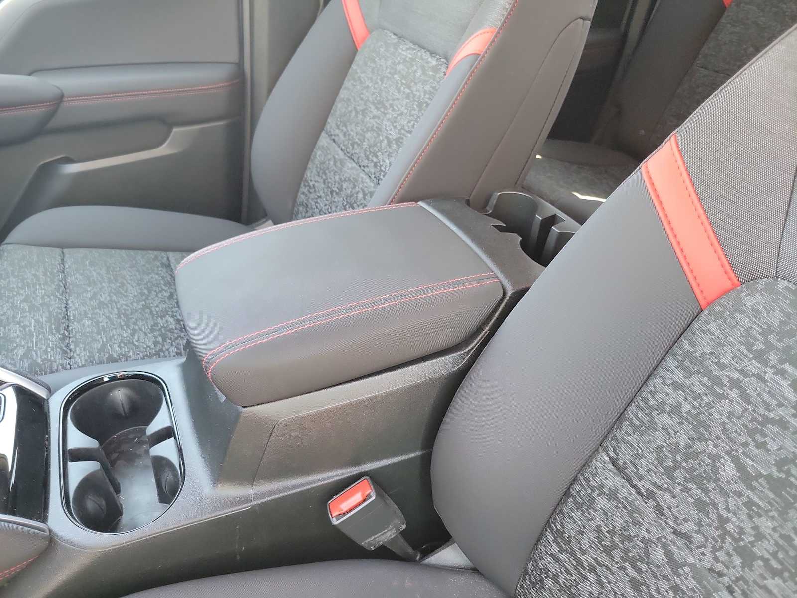 Thumbnail: 2026 Chevrolet Colorado - 20