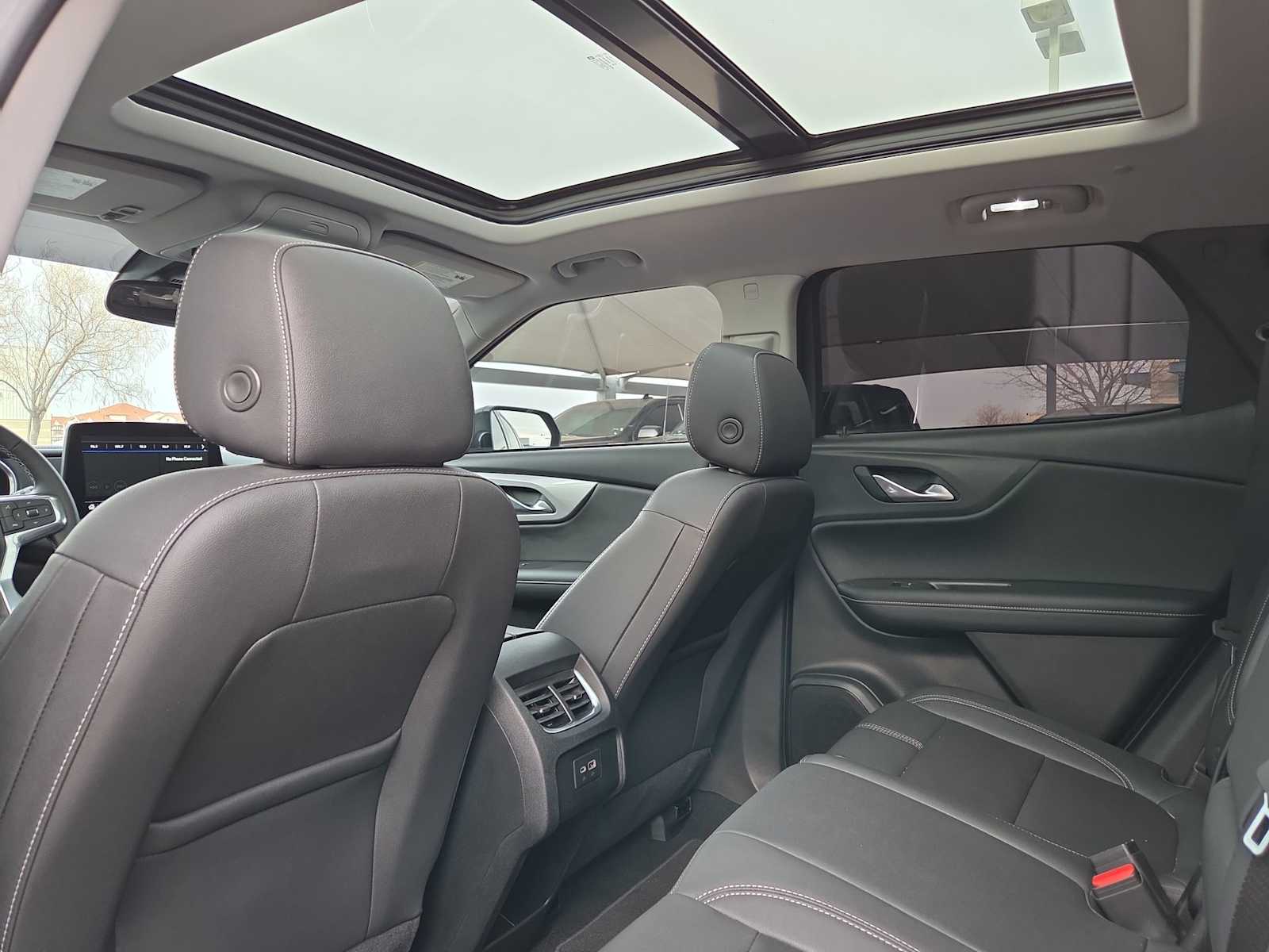 Thumbnail: 2023 Chevrolet Blazer - 11