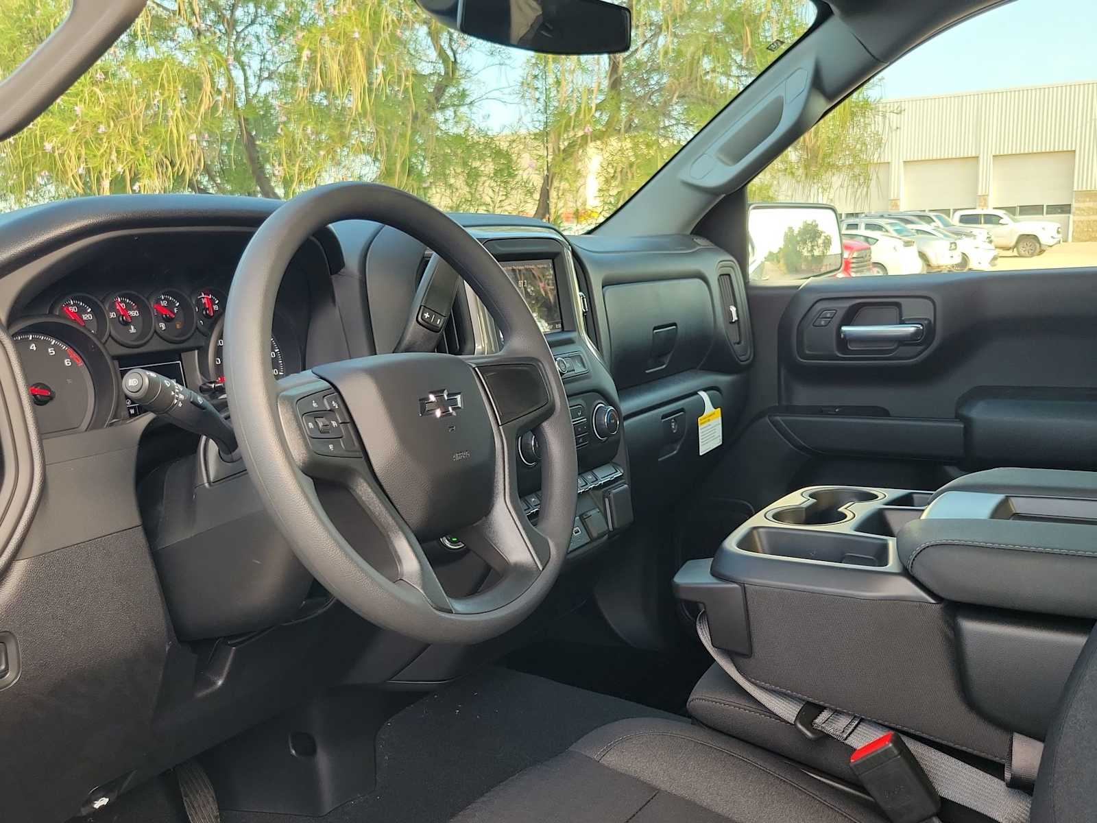 2026 Chevrolet Silverado 1500 Custom - Photo 10
