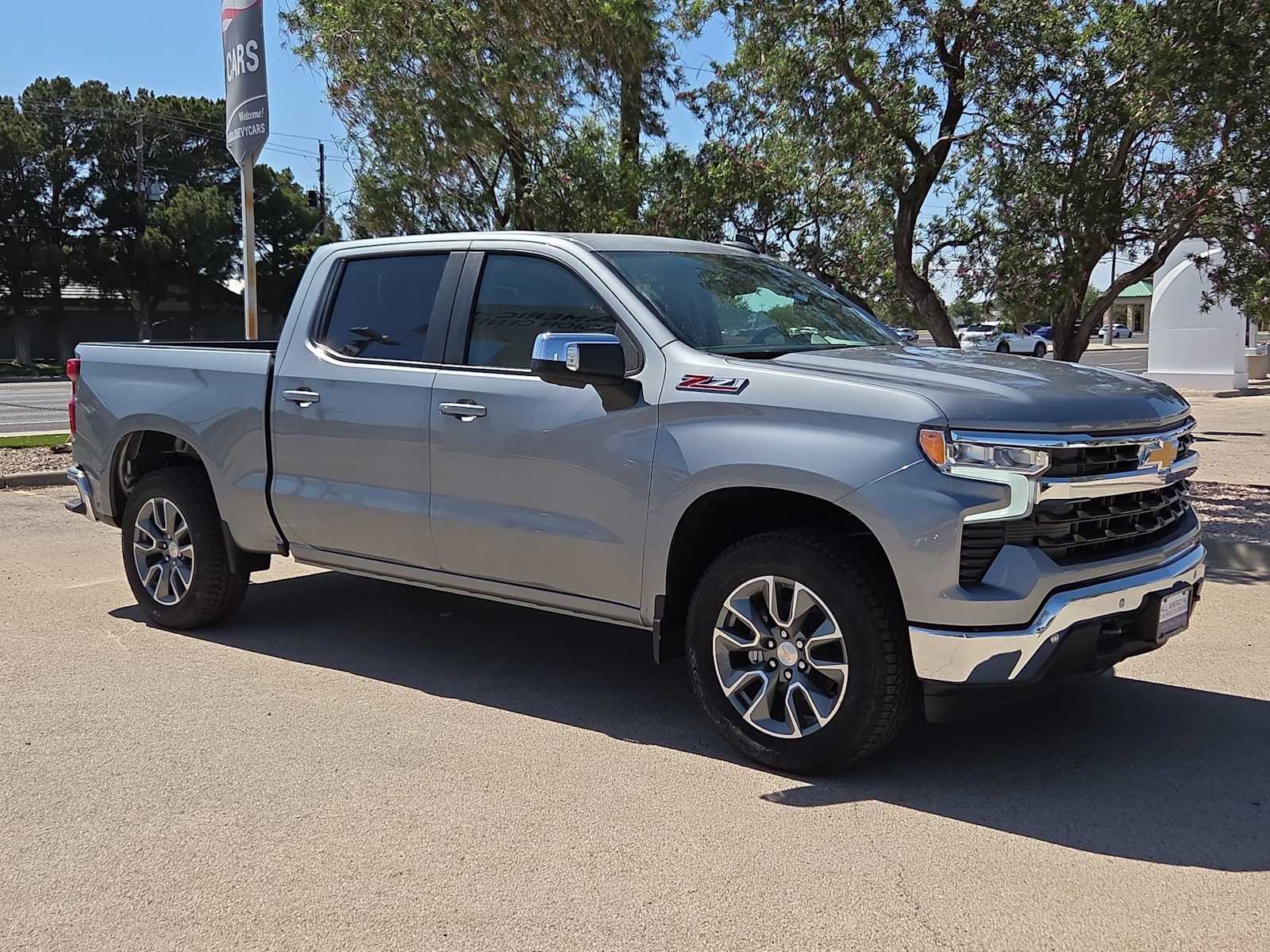 Thumbnail: 2026 Chevrolet Silverado 1500 - 1