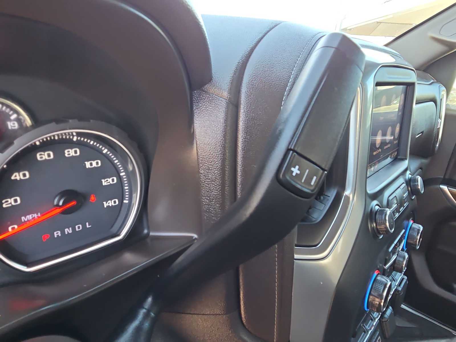 Thumbnail: 2019 Chevrolet Silverado 1500 - 13