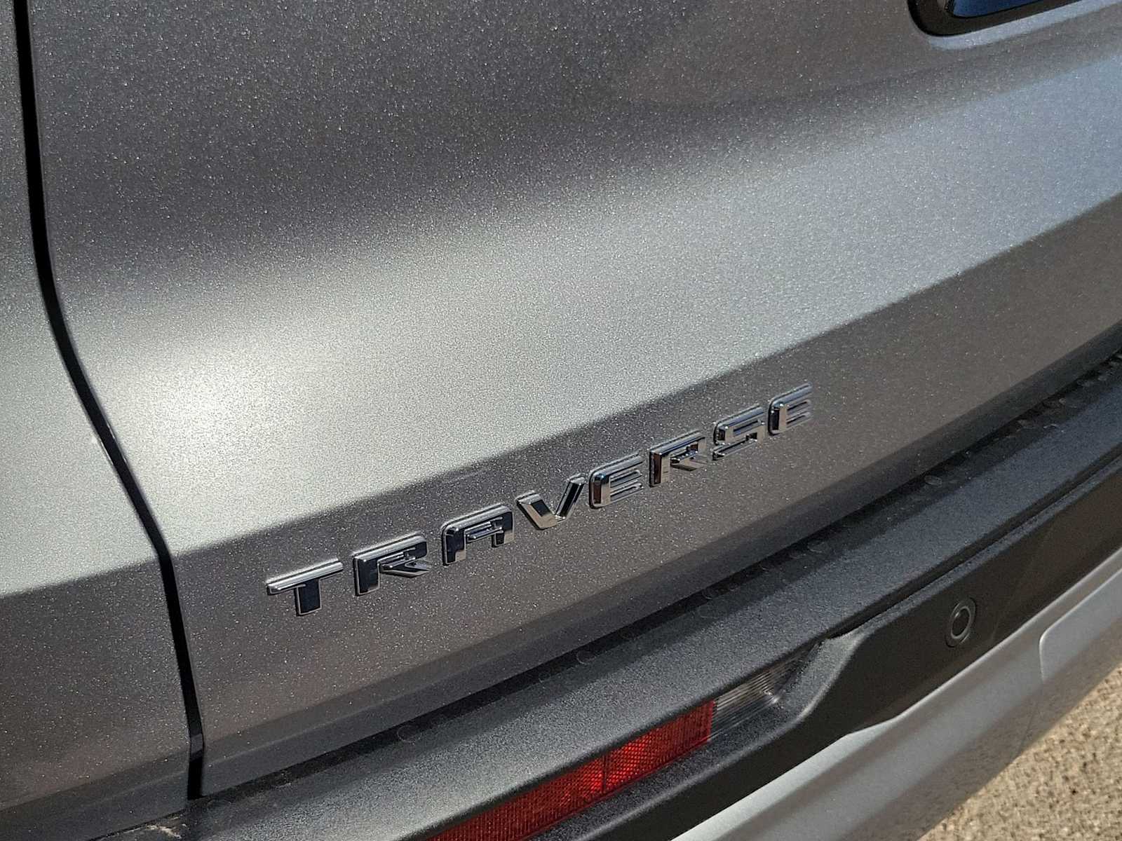 Thumbnail: 2026 Chevrolet Traverse - 3