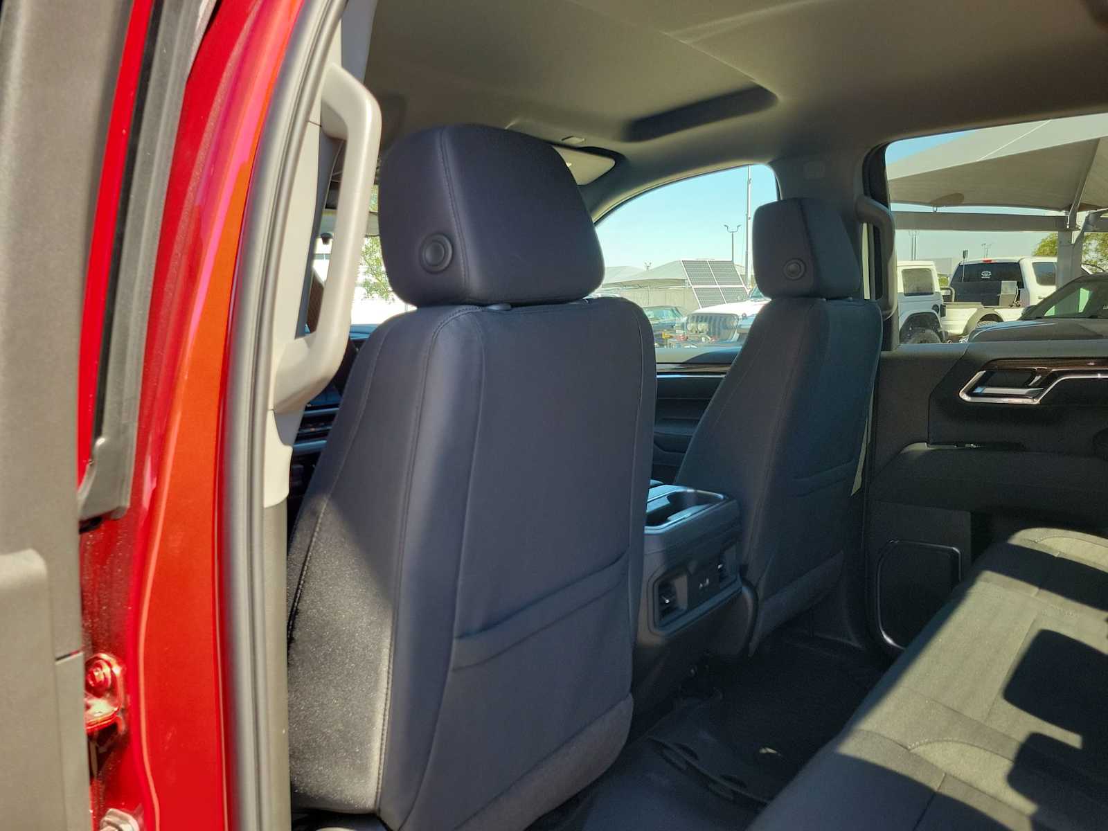 Thumbnail: 2026 Chevrolet Silverado 1500 - 12