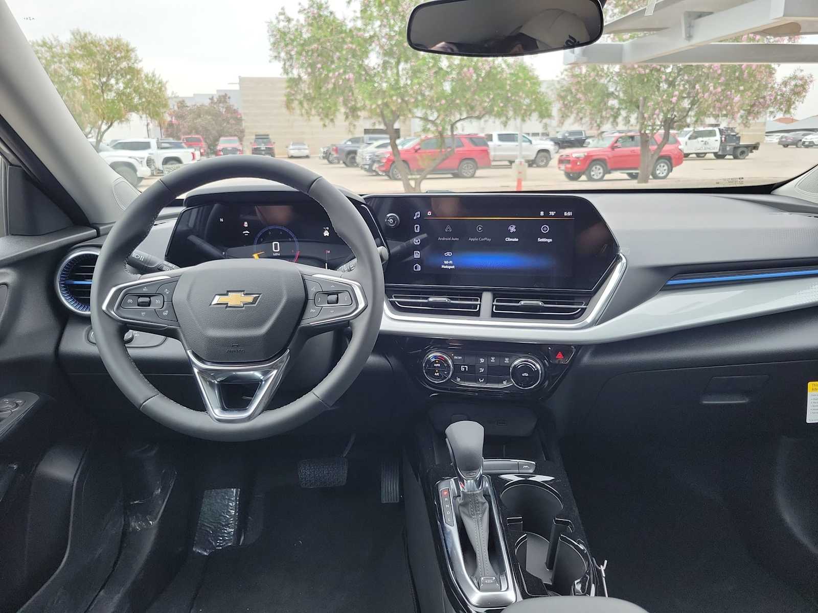 Thumbnail: 2026 Chevrolet Trax - 14