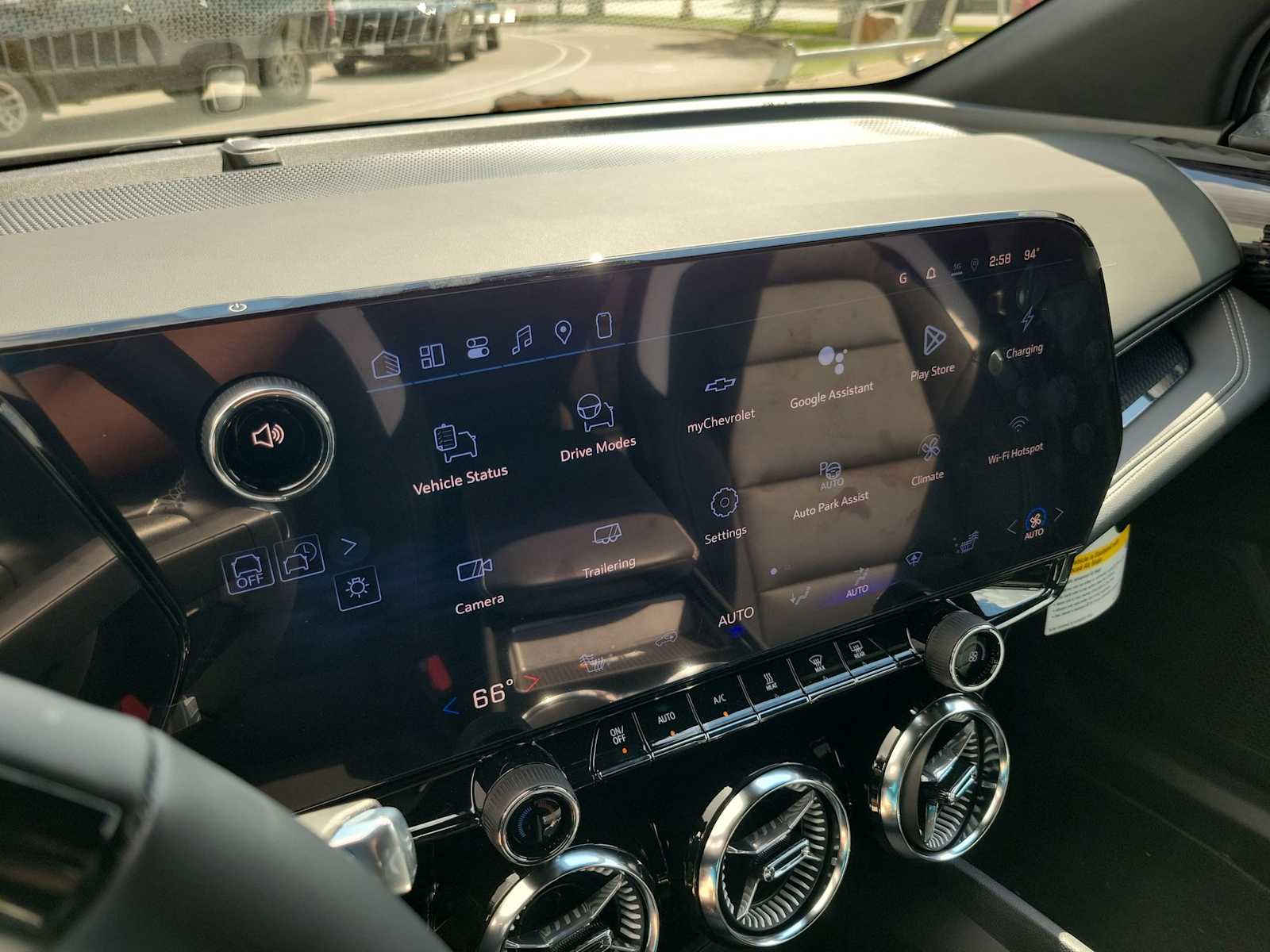 Thumbnail: 2026 Chevrolet Blazer EV - 20