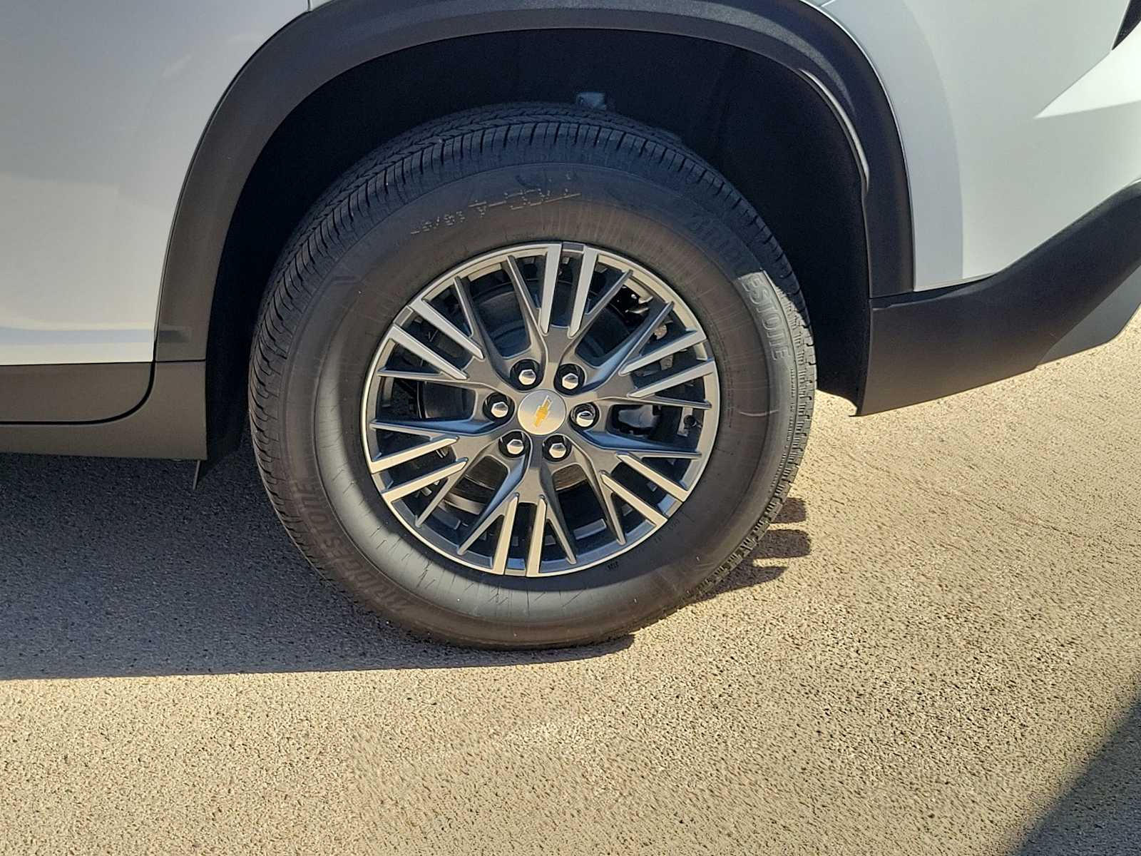 Thumbnail: 2026 Chevrolet Traverse - 8